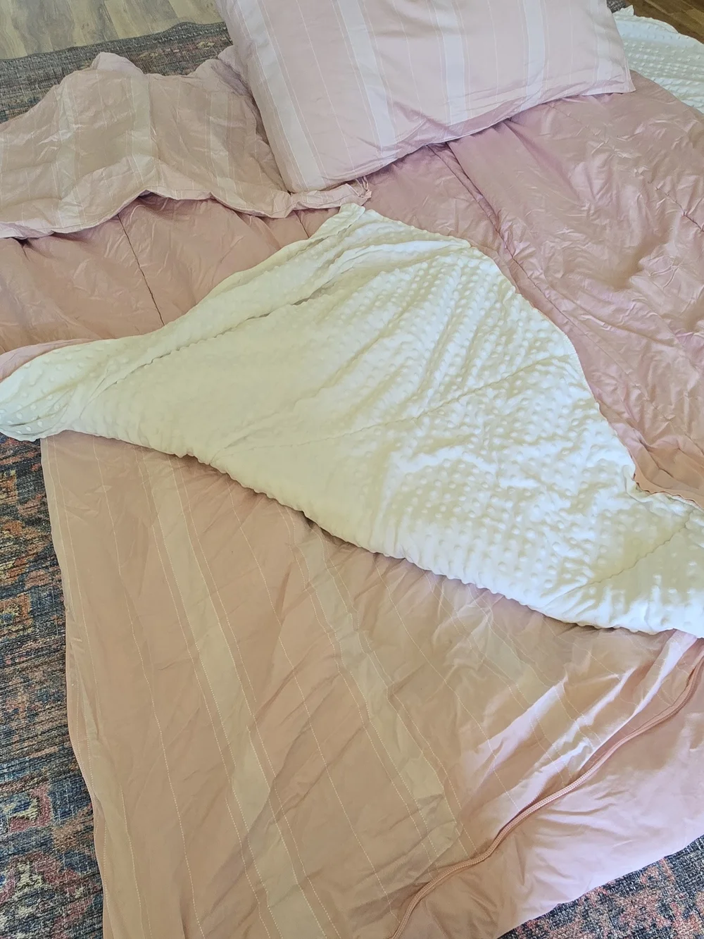Beddy's Ella Zipper Bedding Set | King | Pink | Retails $320+